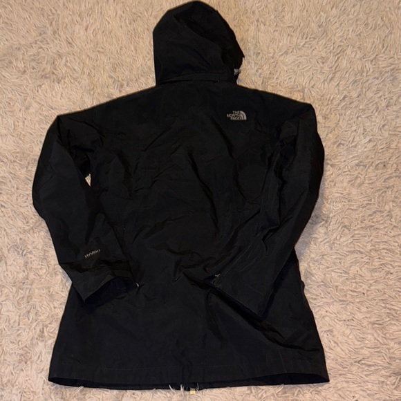 The North Face Women’s K Rain Jacket- Medium- Like New - Picture 7 of 16
